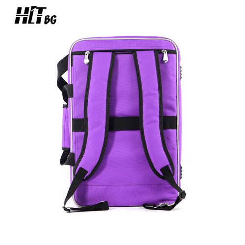 The foldable shoulder strap allow you carry it as backpack