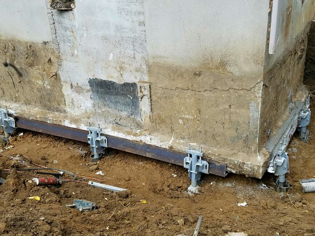 Split Lifting Bracket