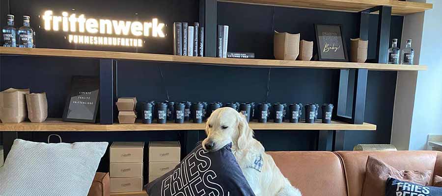 custom made neon signs and led restaurant signs outdoor for Frittenwerk