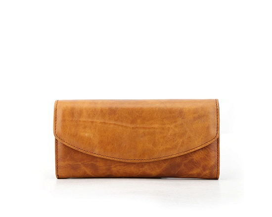 Our credit card wallets for men offer both style and practicality. Wallets are tailored to meet the needs of any modern man. Our credit card wallets provide ample space for all your cards and cash, while also offering advanced security features.