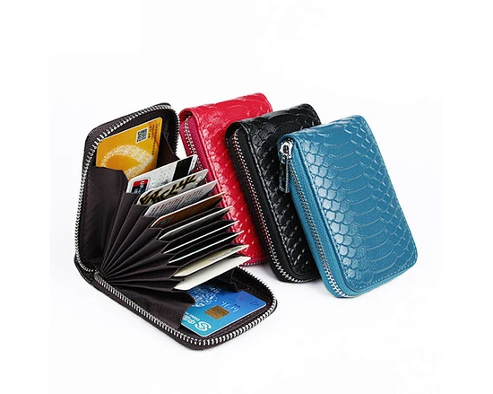RFID-blocking cards provide the ultimate protection against card skimming and identity theft. With advanced technology embedded into each card, our products are designed to meet the needs of any customer.