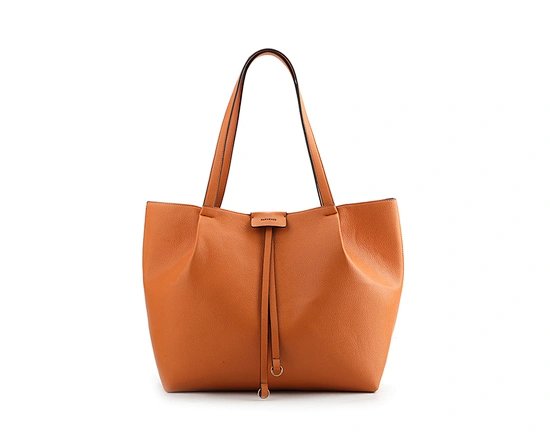 hand purse for women, fashionable and chic, perfect for everyday use, great for adding a pop of style, high-quality materials, practical and versatile, easy to carry, designer handbag, affordable prices, essential accessory.