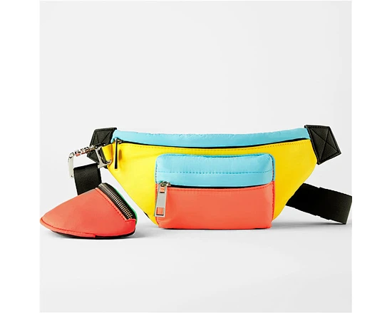 Looking for a stylish and functional women's shoulder bag? Our bags are made from high-quality materials, ensuring durability and longevity. Whether you prefer classic leather or trendy canvas, we have something to suit your personal style.