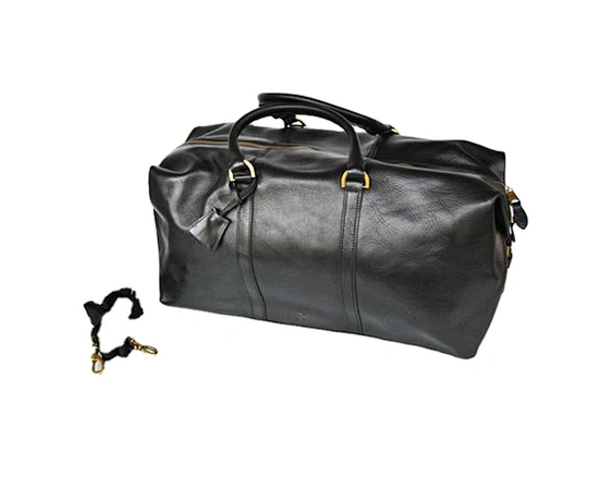 Upgrade your handbag collection with our range of stunning vegan leather handbags. Made from high-quality synthetic materials, our vegan leather handbags are not only cruelty-free, but also stylish and durable.