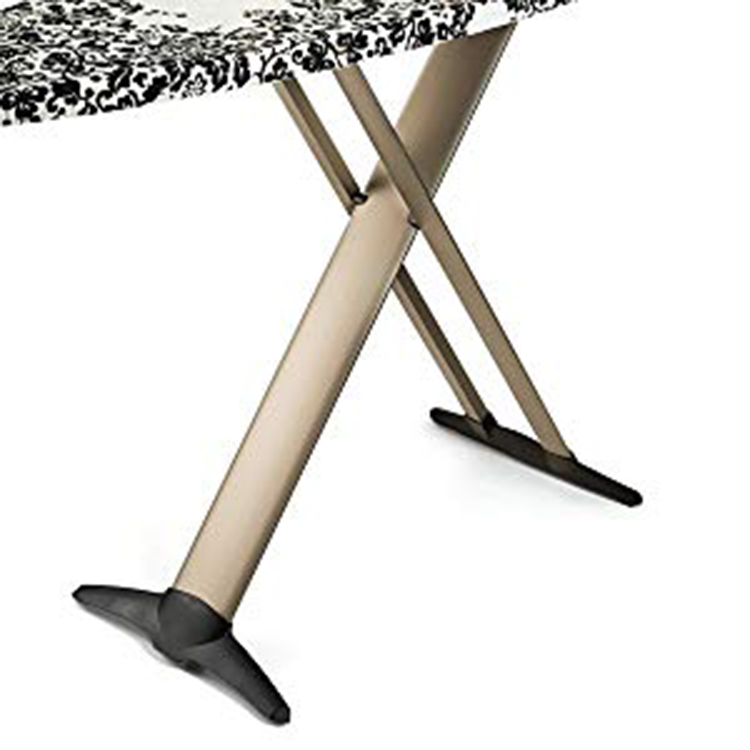 Aluminum ironing board