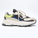 men casual sneakers