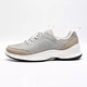 men casual sneaker