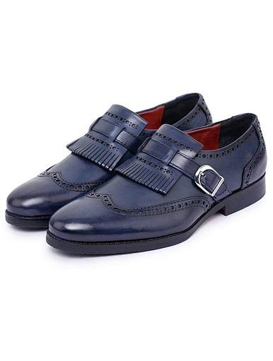 mens wingtip shoes