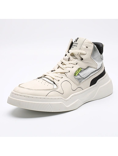 High Top Sneaker