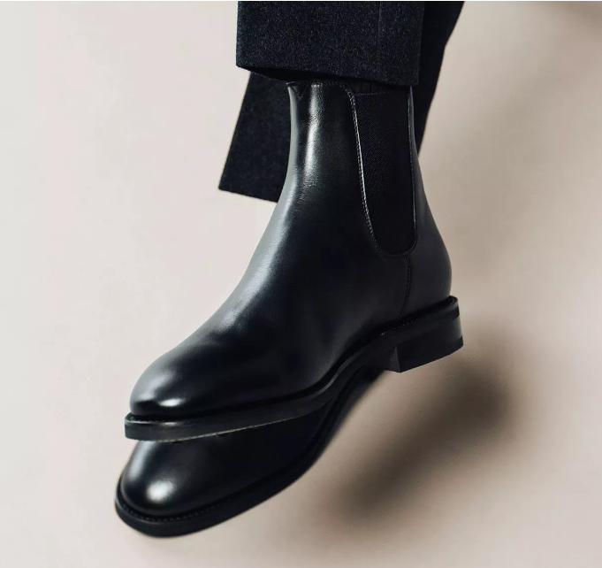 black chelsea boot
