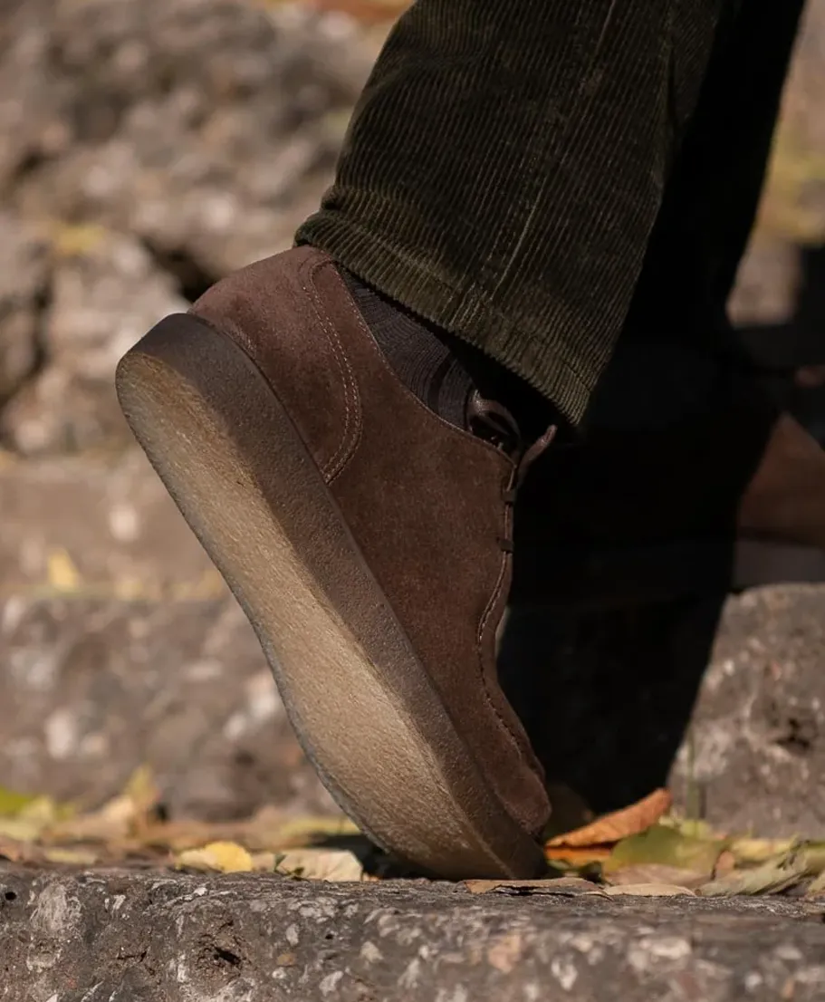 CASUAL SHOES