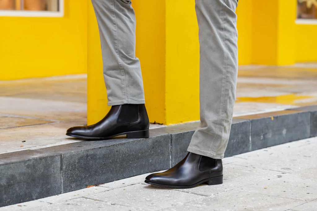 black chelsea boot