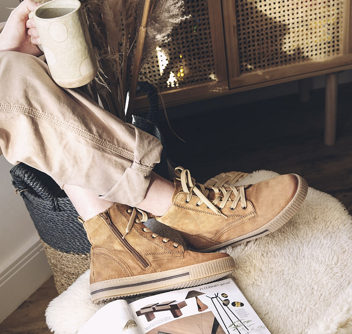 leatherr sneakers