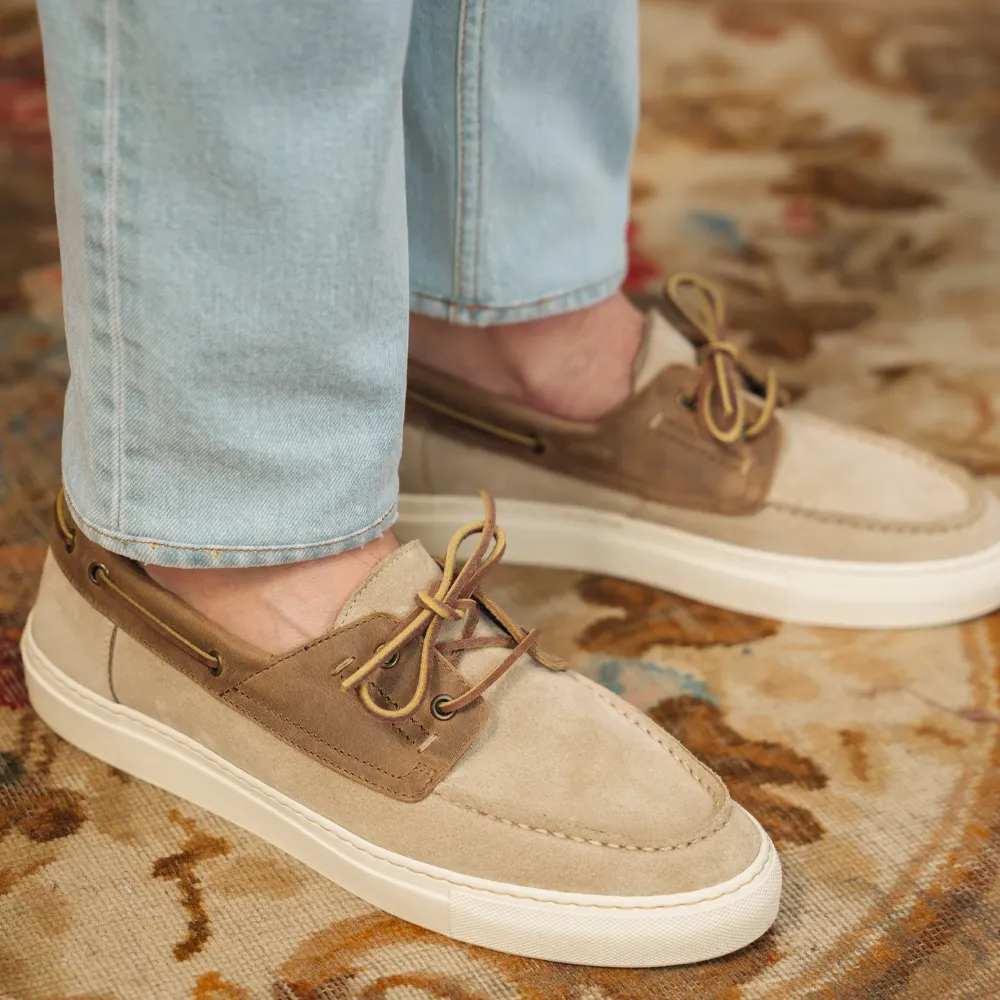 boat shoes