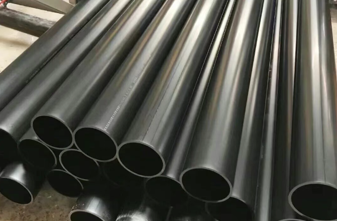 PE drainage pipe