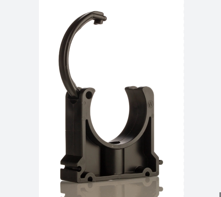 pvc pipe bracket