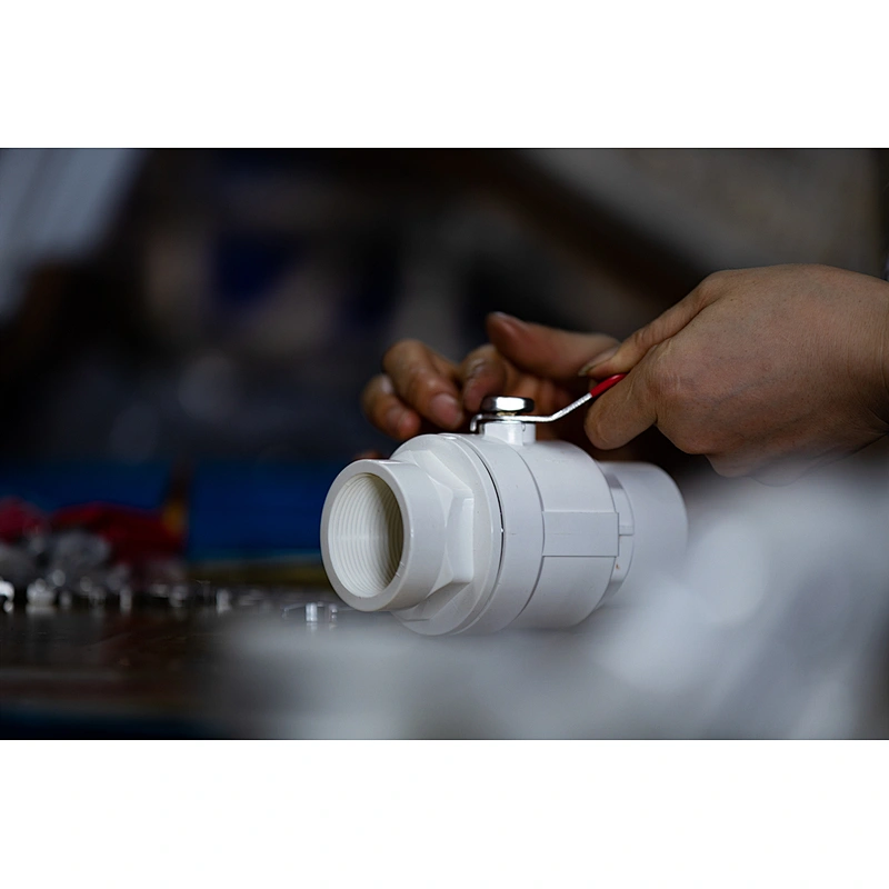 PVC CUBIC CROSS DIN