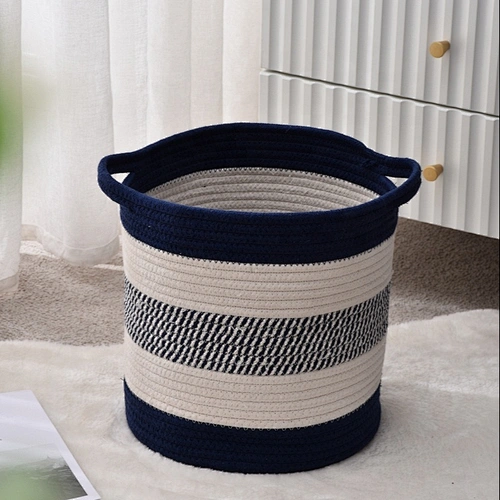 2021 personnalisé en gros fait à la main décoratif tressé grand bébé tissé coton bobine corde jouet stockage panier à linge avec poignées