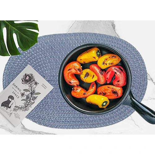 Atacado Personalizado Personalizado Tecido Oval Trivet Bordado PP Placemat para Mesa de Jantar