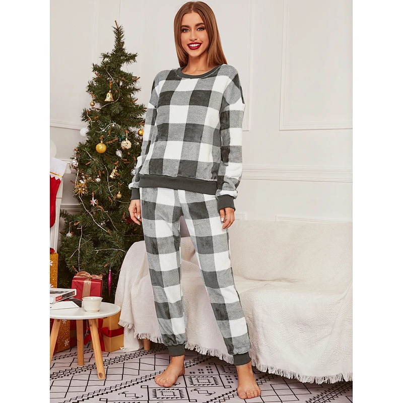 Long Sleeve Flannel Pajama All Over Gingham Print Winter Pajamas for Women