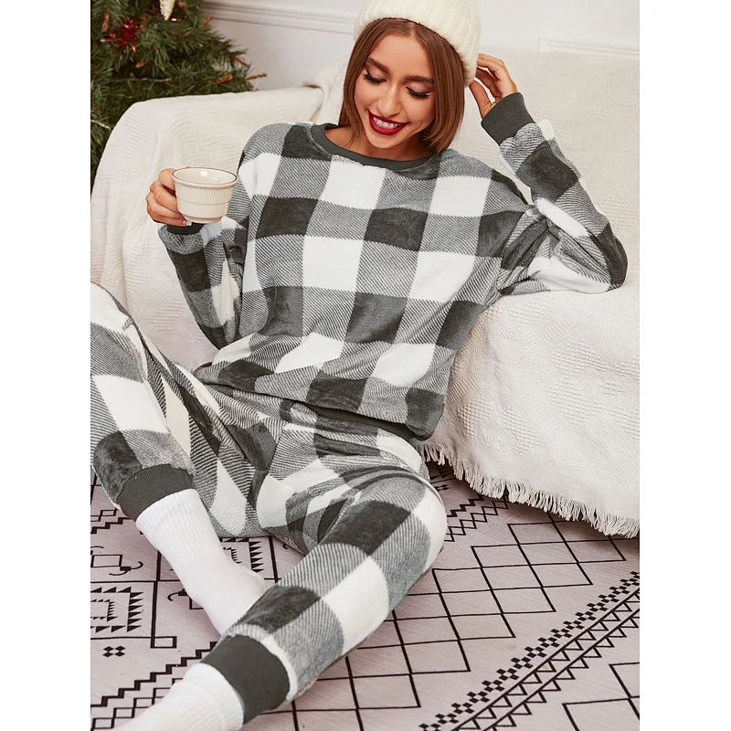 Long Sleeve Flannel Pajama All Over Gingham Print Winter Pajamas for Women