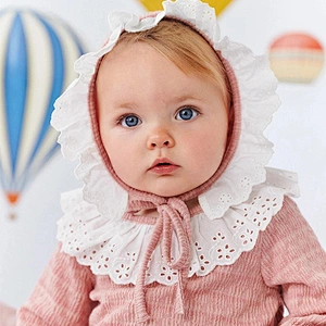 OEM ODM New Born Baby Knit Ruffle Trim Keyhole Back Jumpsuit With Hat Baby Eyelet Embroidery Romper Set