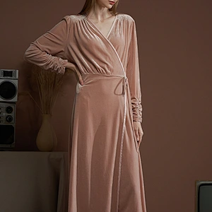 Autumn Winter Fleece Robes Solid Luxury Long Women Kimono Velvet Bathrobes for Men and Women