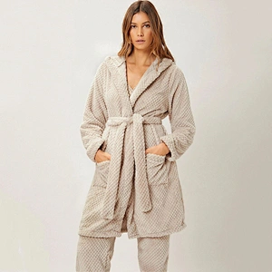 Winter Thermal Bathrobe Belted Dual Pocket Flannel Lounge Wear Hooded Custom Robe