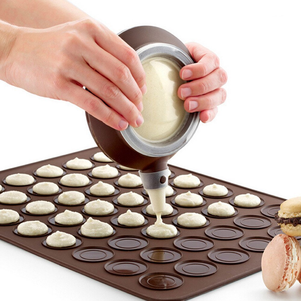 18 cups macaron mat