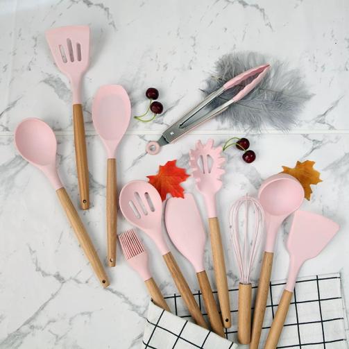 Silicone kitchenware