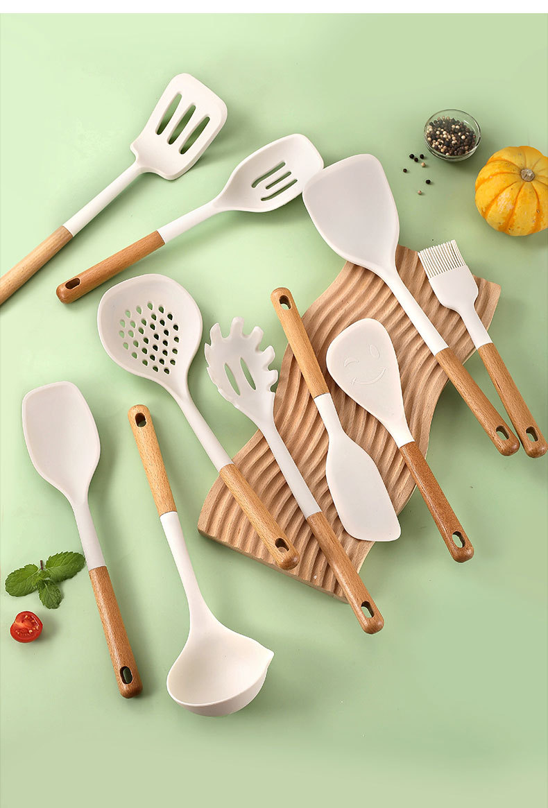kitchen utensil set wood