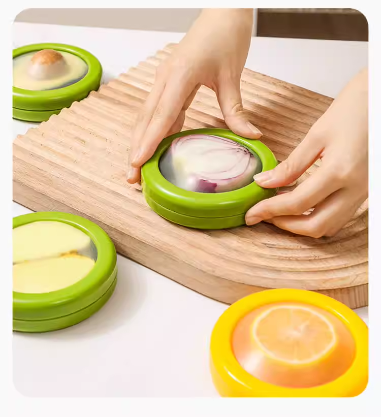 4-piece food storage container set