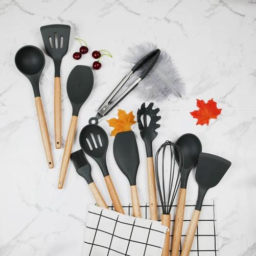 Silicone kitchenware