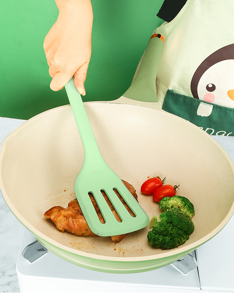 silicone utensils