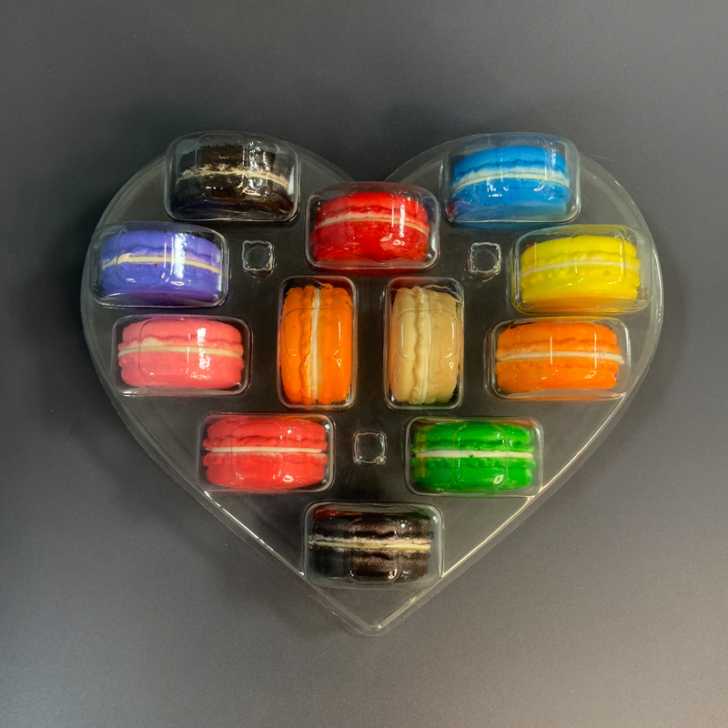 Heart Insert Macaron Tray with Lid for 12Pcs Macaron
