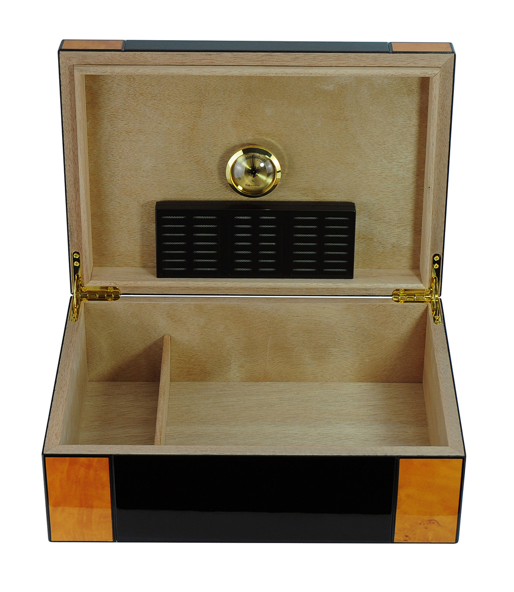 Custom Cigar Boxes