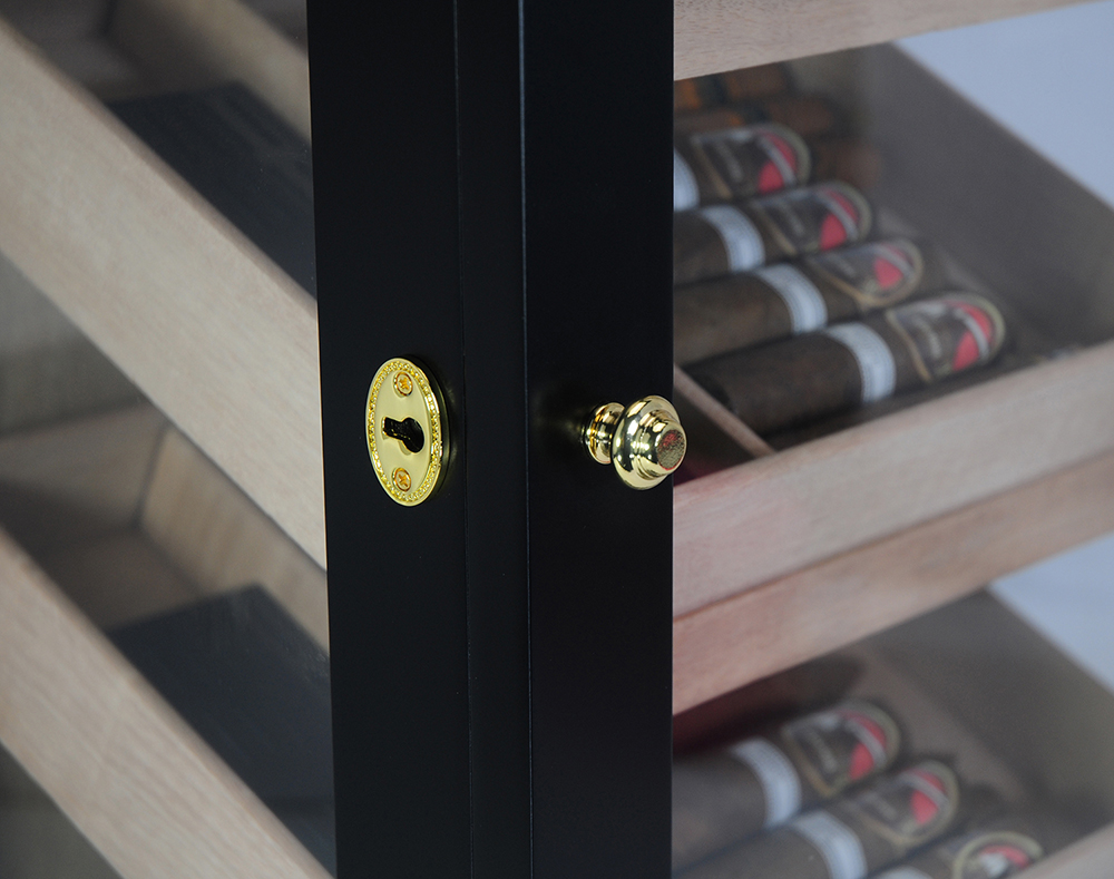 Standing Humidor