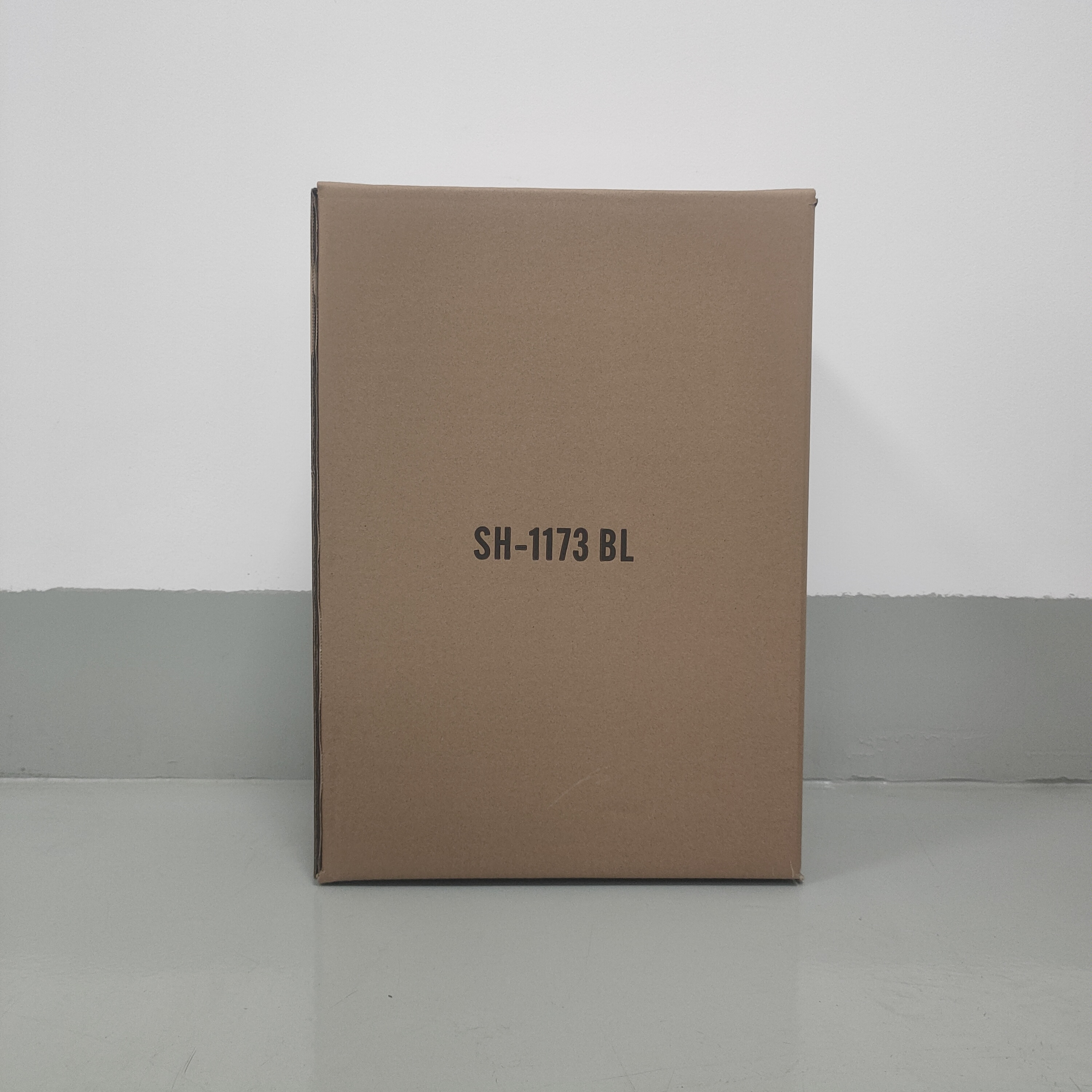 Well Sealing Cigar Box