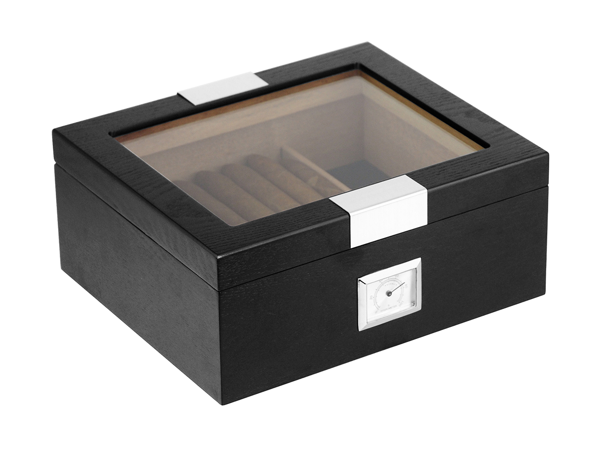 wooden cigar humidor