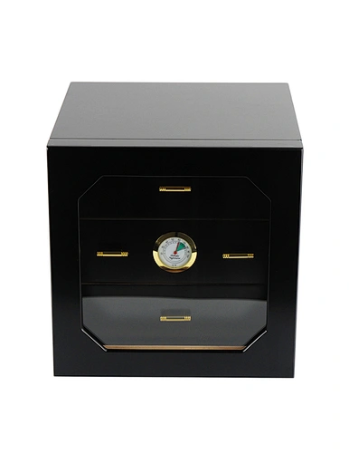 Black Lacquer Wooden Cigar Humidor