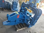 Excavator vibratory pile hammer