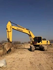 Komatsu PC450, Komatsu PC450-8 excavator