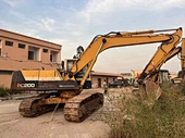 Komatsu PC200-5