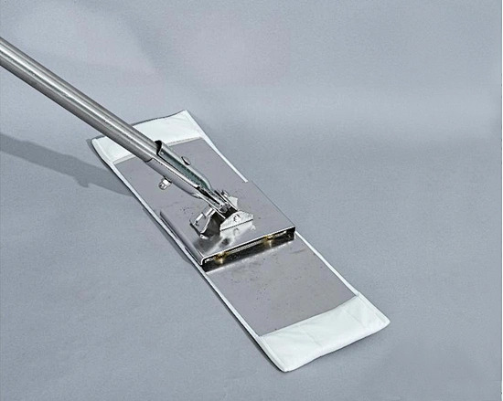 Swwip cleanroom mop system for industrial cleaning