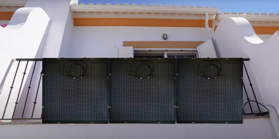 Ultralight Balcony solar panel High efficiency OEM terrace waterproof 100w HCF surface semi flexible solar panel Off Grid