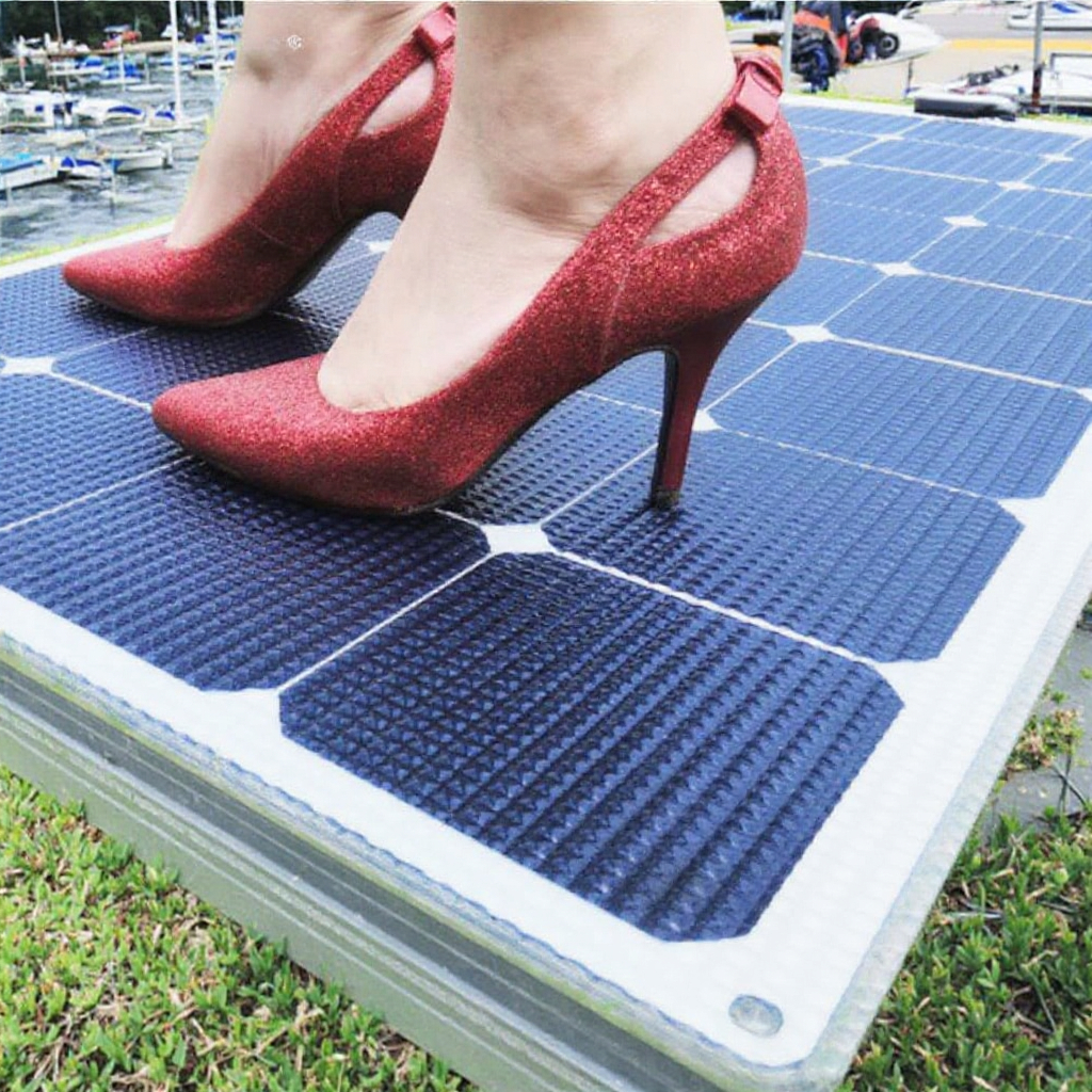 100W & 120W ETFE Walkable Anti-Slippery Solar Panel Semi-Flexible for Marine Riverside Boat Yacht