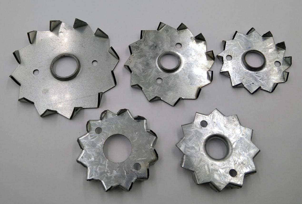 toothed plate connector for enhanced bolt performance in timber