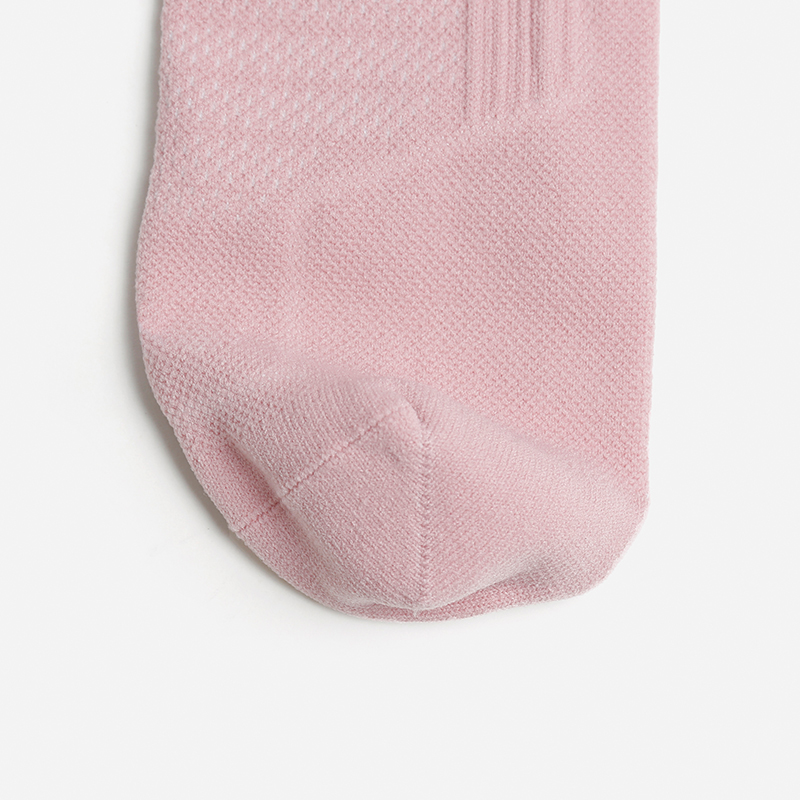 Breathable Mesh Ventilation