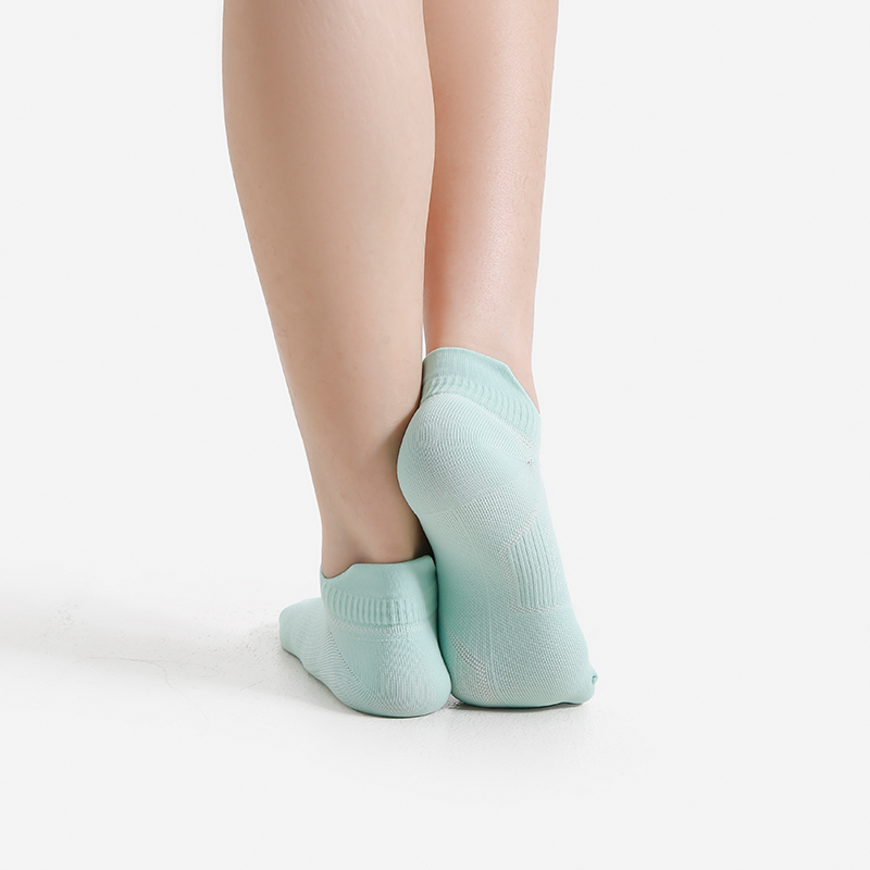 Air-Circulation Zone Socks