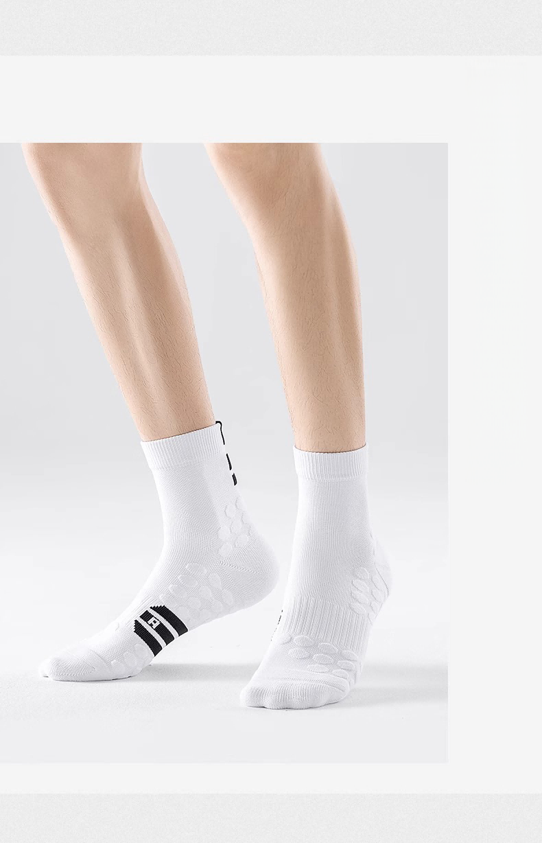 Sport-Engineered Sports Socks